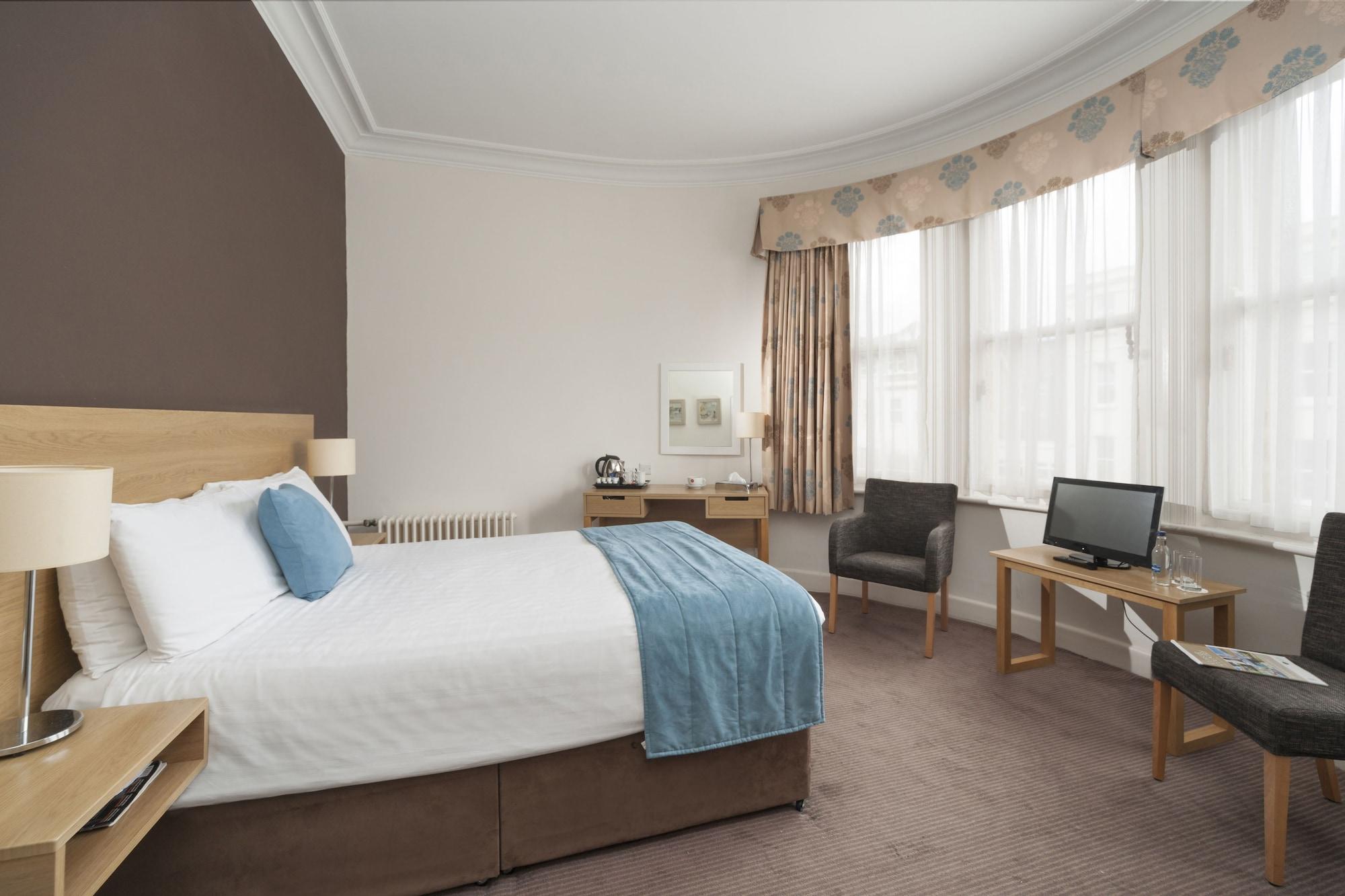 Imperial Hotel Тенби Экстерьер фото