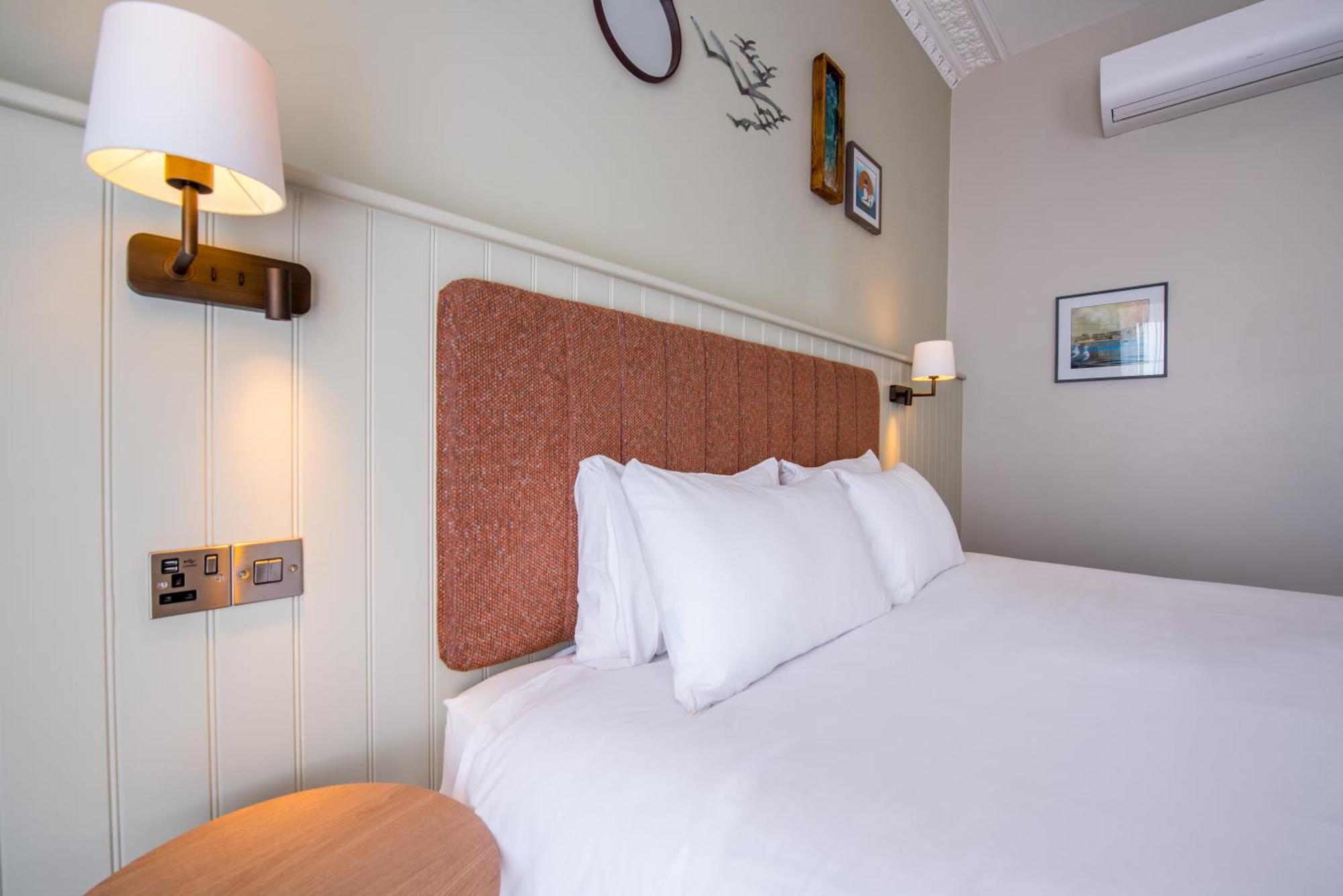 Imperial Hotel Тенби Экстерьер фото