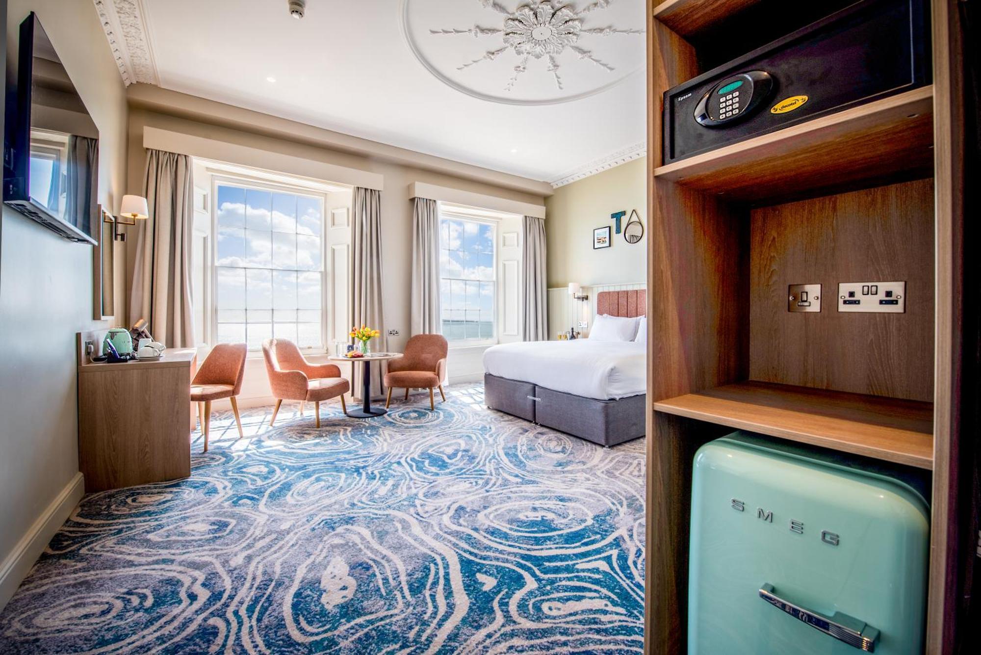 Imperial Hotel Тенби Экстерьер фото